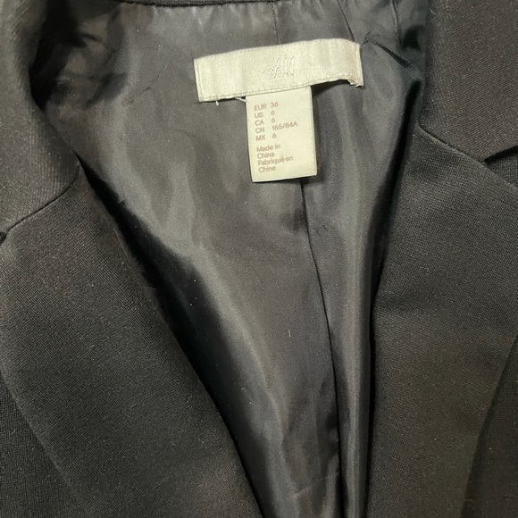 H&M black Blazer - Picture 2 of 8